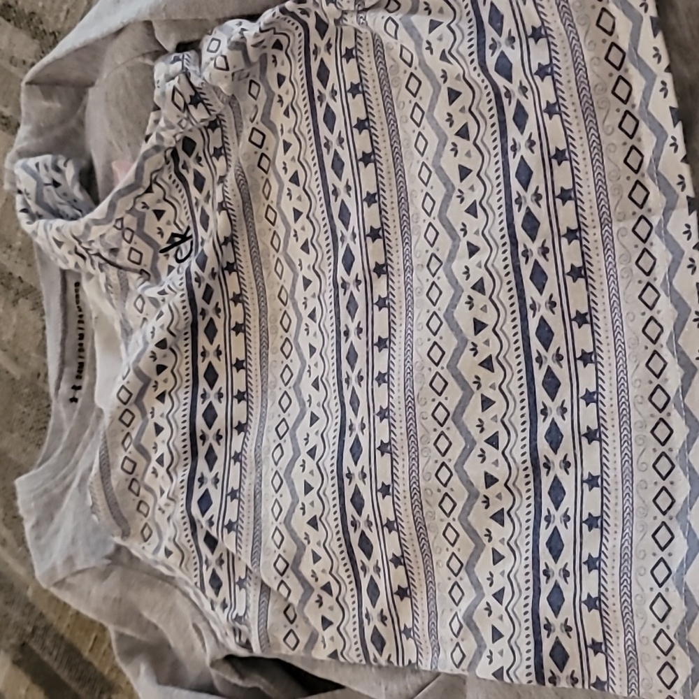 SALE..BUNDLE OF 12 TEE SHIRTS - Picture 8 of 13